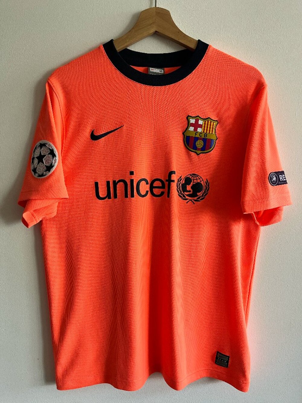 FC Barcelona 2009-11 Away Jersey Size M Nike Orange Messi #10 Football Shirt